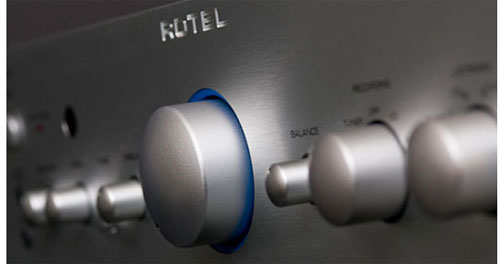 rotel-stereo-componenten-15-series