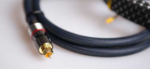 pijnlijk Orthodox paars Test: HDMI en audio kabels van RU Connected